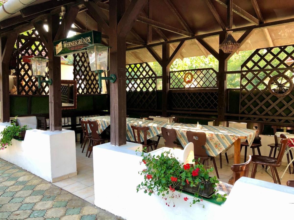 Hotel Talizman Etterem Panzio Miškovec Exteriér fotografie